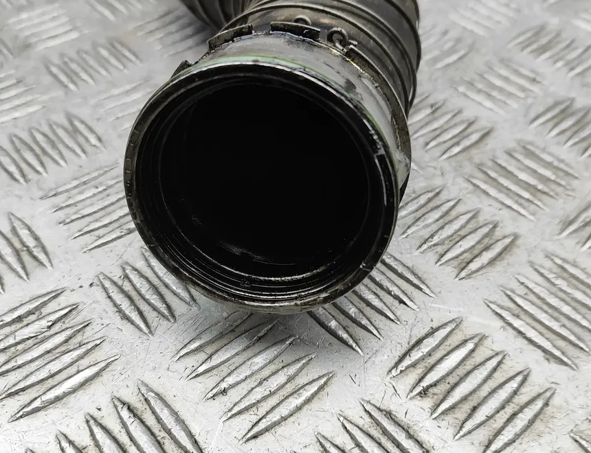 BMW 3 Series E90/E91/E92/E93 (2004-2013) Intercooler Hose Pipe 8513288 34852389