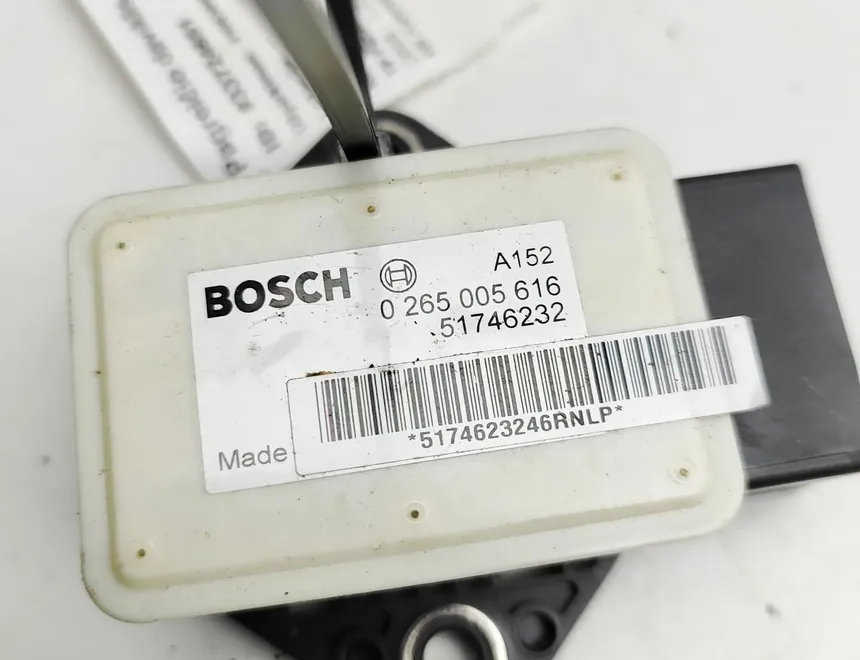 FERRARI California 1 generation (2008-2017) Acceleration Sensor 51746232,0265005616 33724651