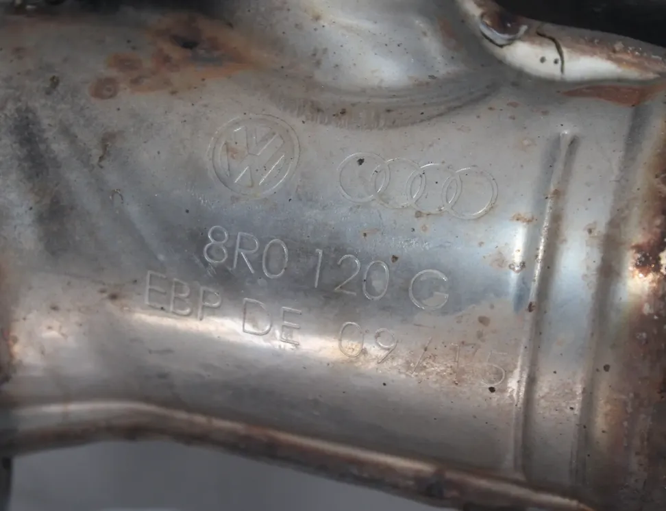 AUDI Q5 8R (2008-2017) Exhaust Pipe Tip 8R0120G 34842849