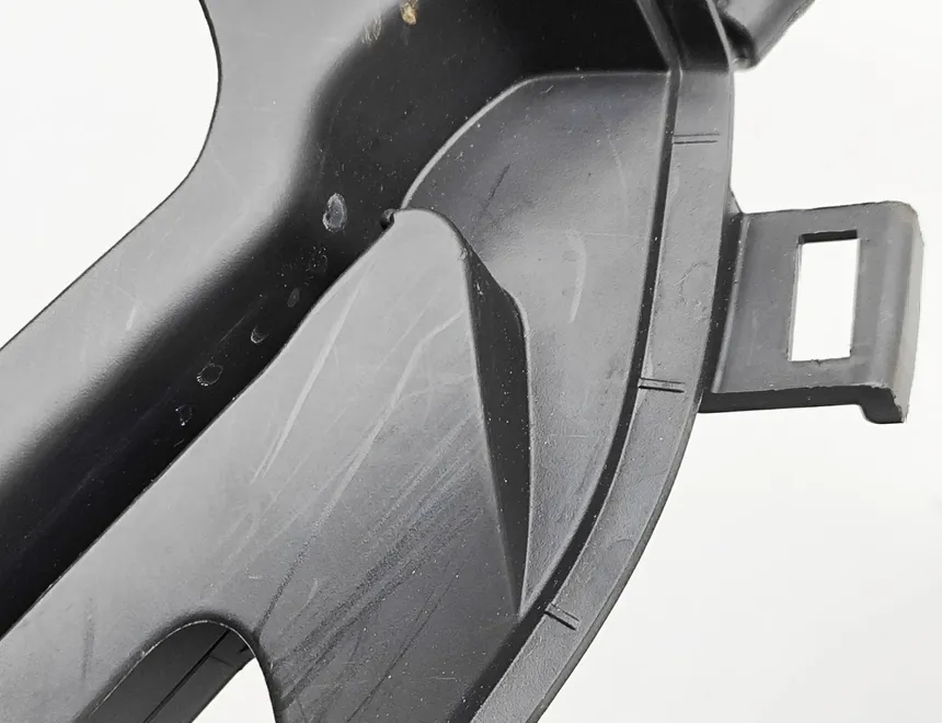 VOLVO V90 2 generation (2016-2024)  Rear Parcel Shelf Cover Rail Right 31675973 34281077