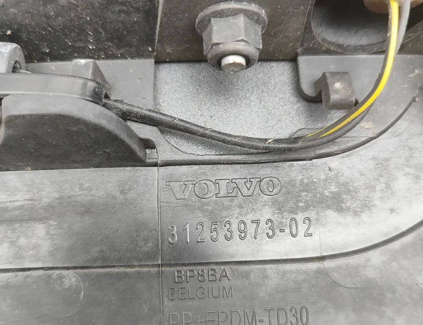 VOLVO V40 Cross Country 1 generation (2012-2020) Bootlid Spoiler 31253973 33811552