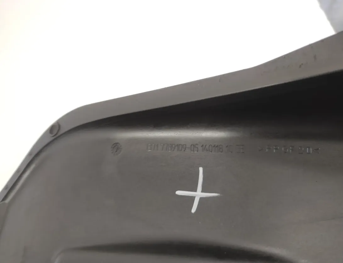 BMW X3 E83 (2003-2010) Верхняя часть корпуса воздушного фильтра 14011810,1371778910905 20442934