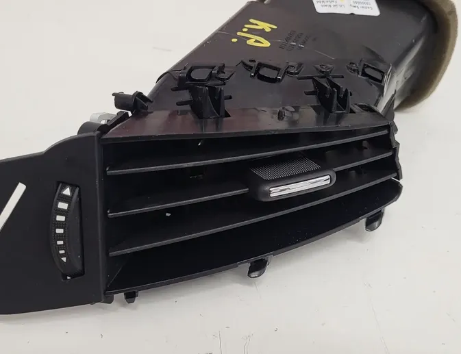 OPEL Insignia A (2008-2016) Вентиляционные отверстия центральной консоли 522040591,13271841,13261538 23089762