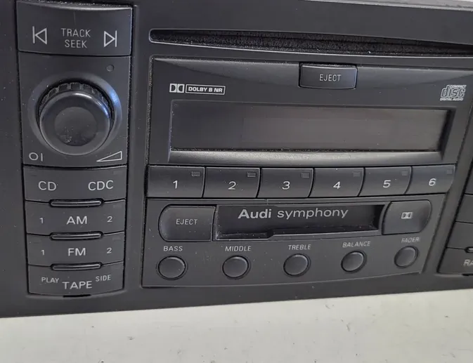AUDI A6 C5/4B (1997-2004) Music Player Without GPS 4B0035195 26265068