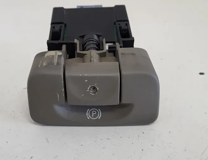 RENAULT Scenic 2 generation (2003-2010) Кнопка ручного тормоза 8200243681 33717445