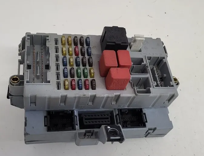 FIAT Idea 1 generation (2003-2020) Блок предохранителей 51732916 34356324
