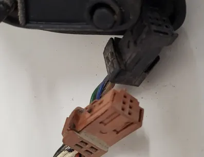 PEUGEOT 207 1 generation (2006-2009) Right Side Wing Mirror 96806501XT 34844301