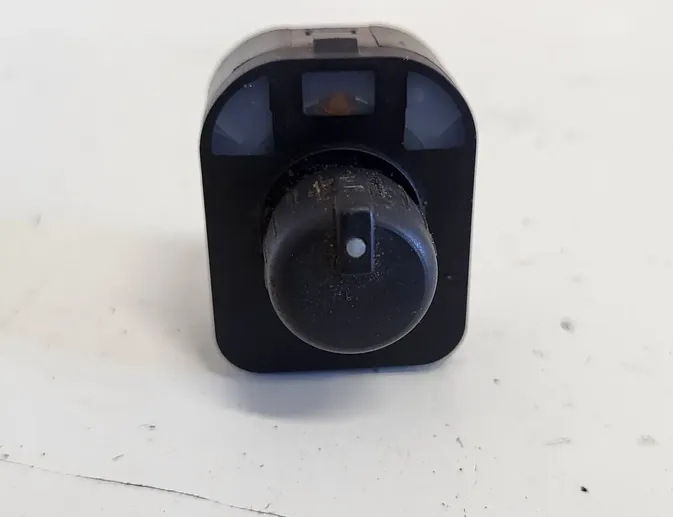 AUDI A4 B6/8E (2000-2005) Mirror adjustment switch 8E0959565 34843270