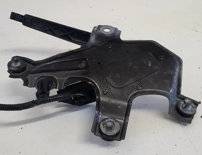 LEXUS RX 4 generation (2015-2024) Rear glass wiper 33952825