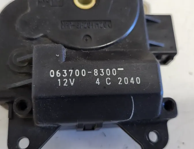 HONDA Stream 1 generation (2000-2006) Interior Heater Flap Motor Actuator 0637008300 34852271