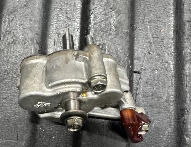 HONDA CB Масляный насос HS10A,HS11,YSC 33473443