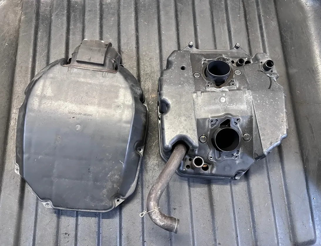 HONDA VTR Air filter box 8S184,MBB,HMMBBE1 34507912