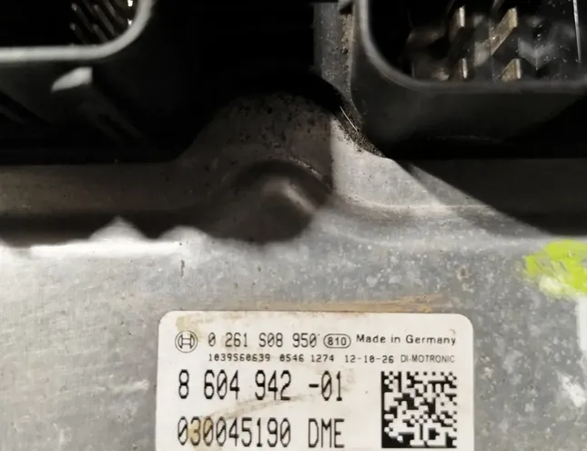 BMW 6 Series F06/F12/F13 (2010-2018) Engine Control Unit ECU 0261S08950,030045190,8604942 32379535