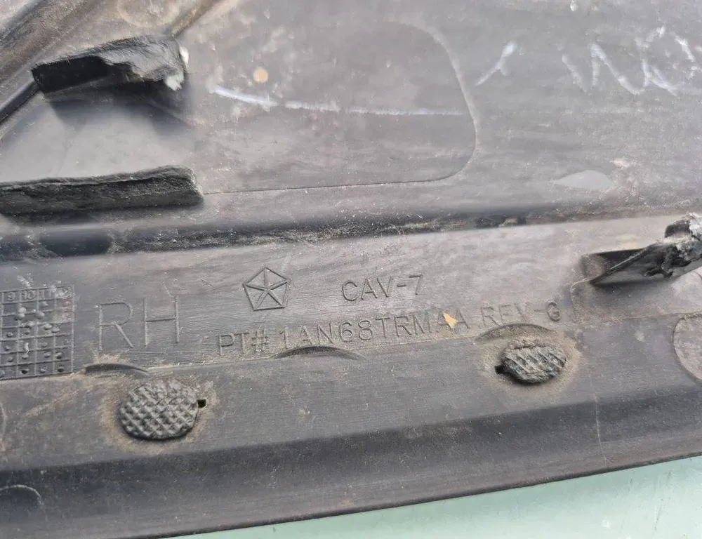 DODGE Campingvogn 5 generation (2007-2020) Wing completion 1AN68TRMAA 36330122