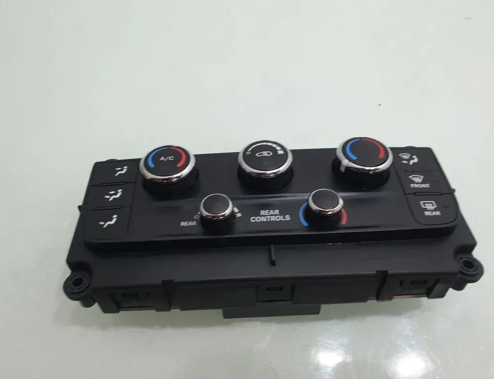 DODGE Campingvogn 5 generation (2007-2020) Climate control unit P55111240AJ 36332218