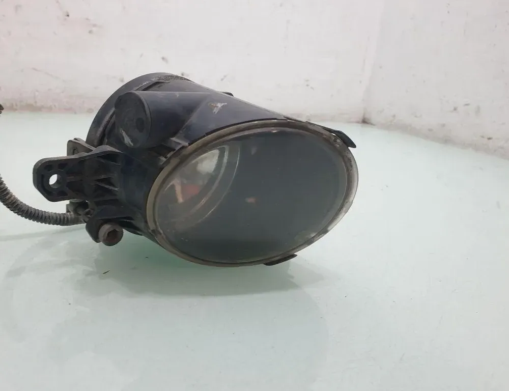 VOLVO S80 2 generation (2006-2020) Front Right Fog Light 31213102 36332254