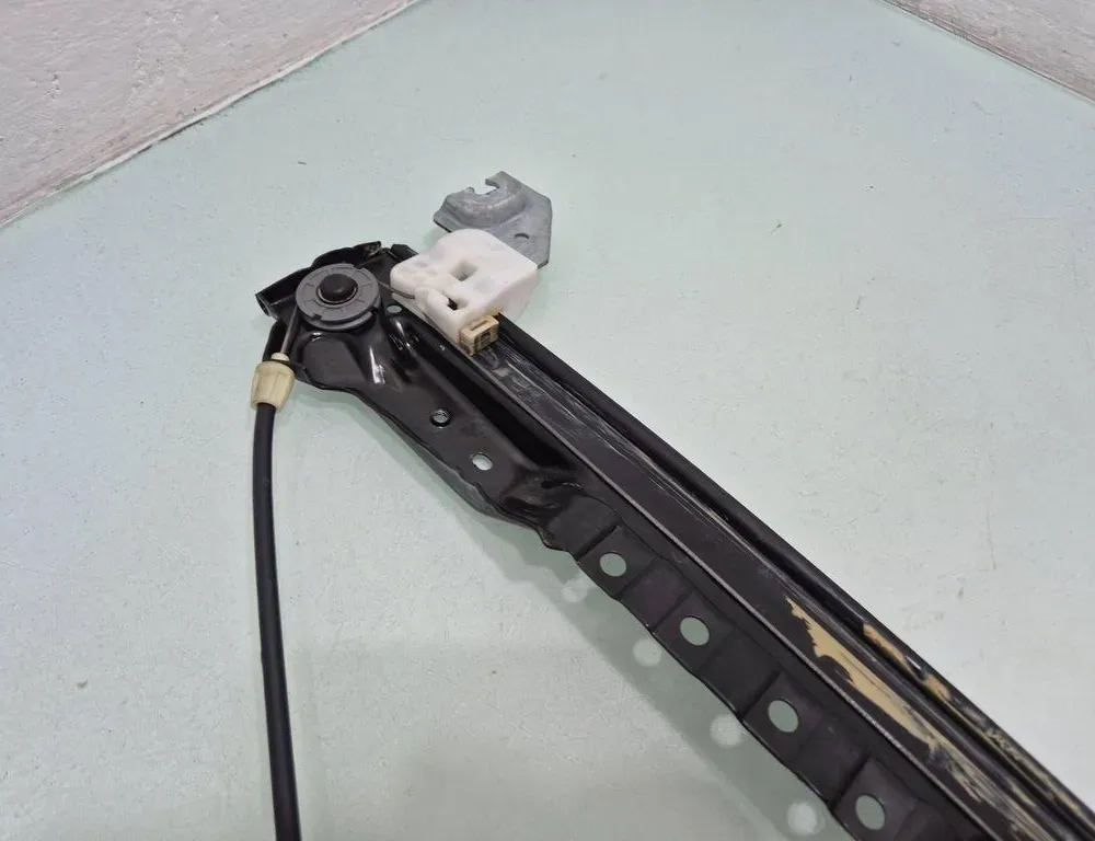 DODGE Campingvogn 5 generation (2007-2020) Rear door window regulator with motor 36330504