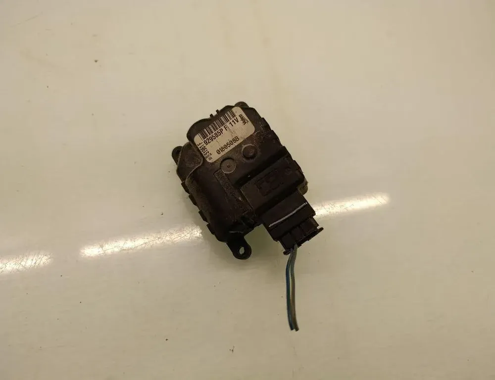 DODGE Journey 1 generation (2008-2020) Air flap motor 929585P,0180508B 36333261