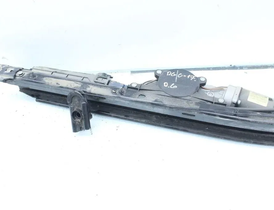 DODGE Campingvogn 5 generation (2007-2020) Sliding door motor 68060498A 36330548