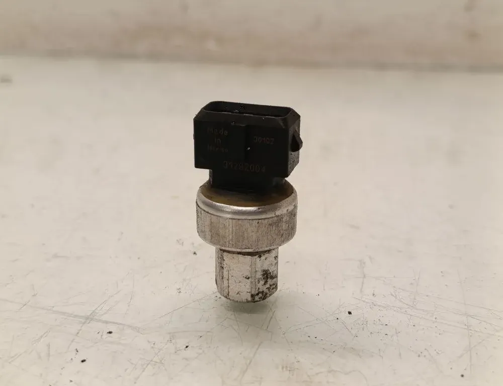 VOLVO V40 2 generation (2012-2020) Conditioner Pressure Sensor 30102,31292004 36332514
