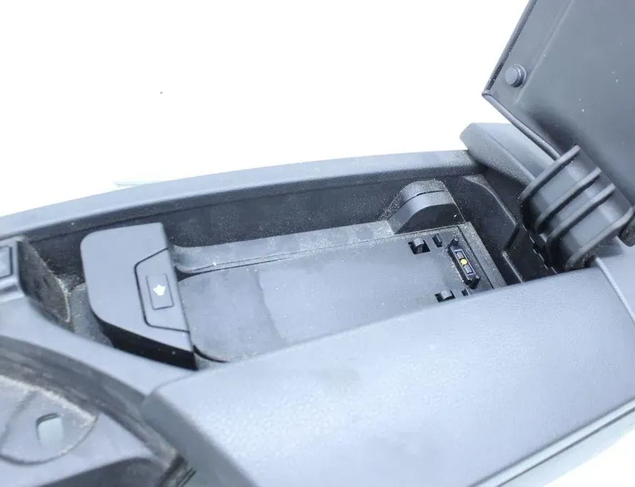 BMW 5 Series E60/E61 (2003-2010) Center Console 36329001