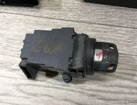 BMW 5 Series E60/E61 (2003-2010) Engine Control Unit ECU 9147185,7809941,170042275,0281015130,1039S24014 35168713