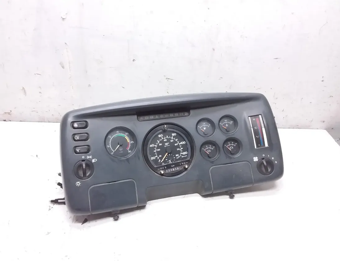 DAF 45 (1991-2000) Спидометр aela234,aela235 30352434