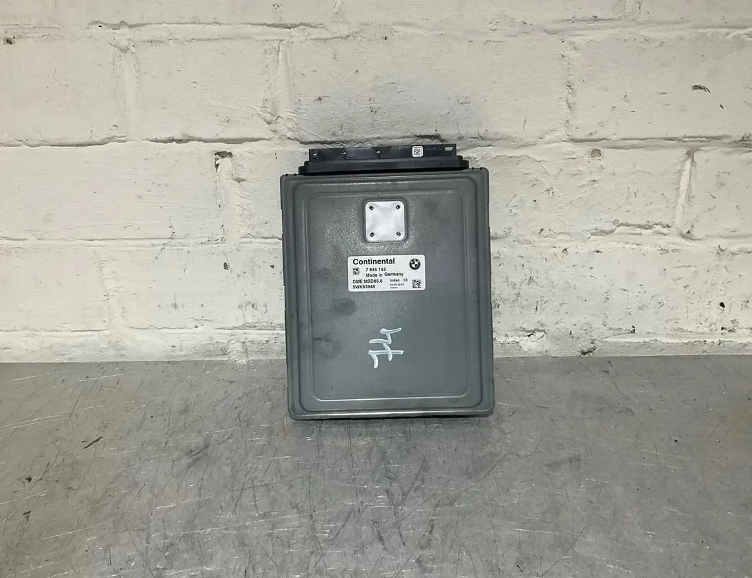 BMW 5 Series F10/F11 (2009-2017) Engine Control Unit ECU 7645143,MSD850 27914569