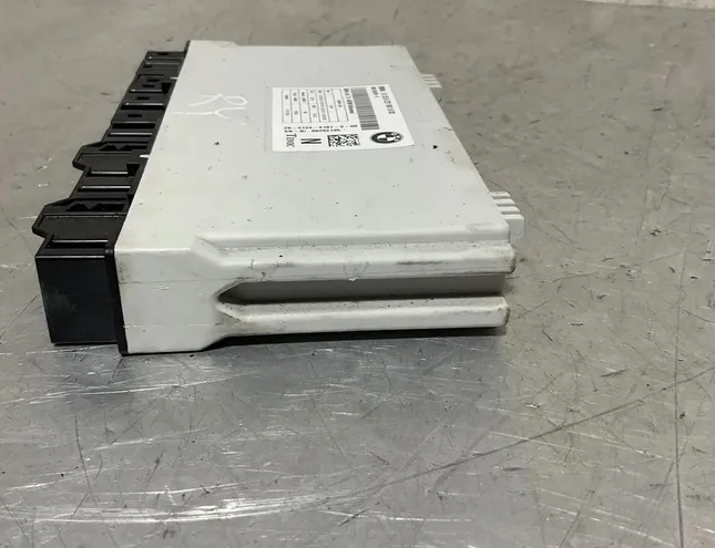 BMW 3 Series E90/E91/E92/E93 (2004-2013) Front Right Seat Control Unit 9221861 27915590