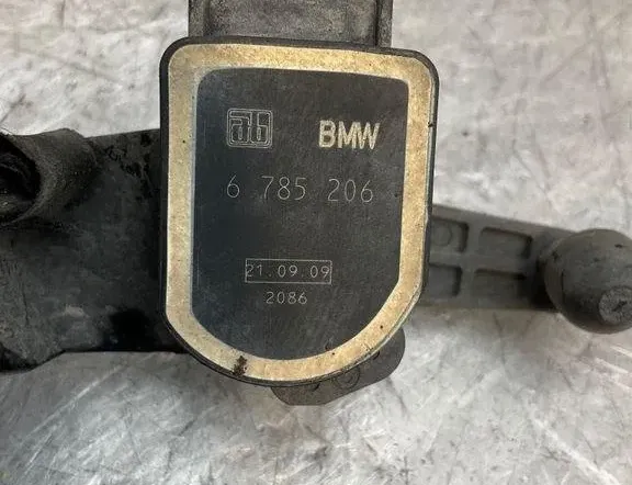 BMW 3 Series E90/E91/E92/E93 (2004-2013) Front Left Level Sensor 6785206 30416324