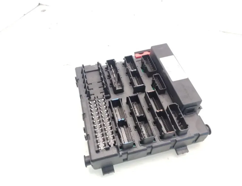 OPEL Signum C (2003-2008) Fuse box GM460023260 35099677