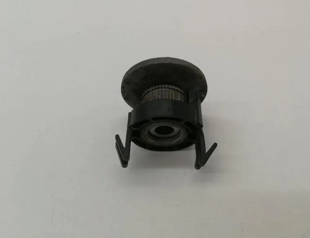 AUDI A6 C6/4F (2004-2011) Left Headlight Bracket Mount 4F0941111 34443986