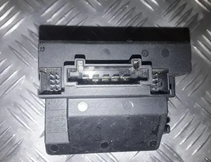 MERCEDES-BENZ E-Class W211/S211 (2002-2009) Ignition Lock A2115452308 25455113