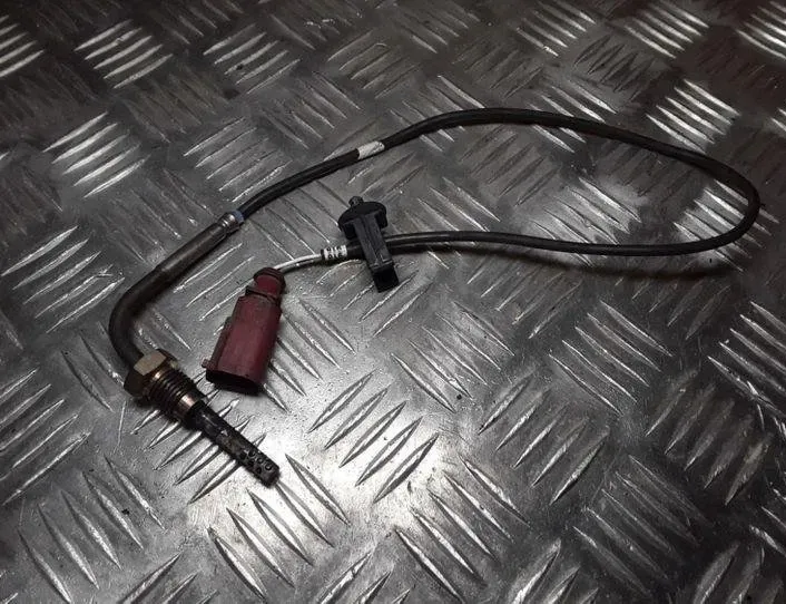 VOLKSWAGEN Touran 1 generation (2003-2015) Exhaust gas temperature sensor VWAGATS200,03G906088 25455657