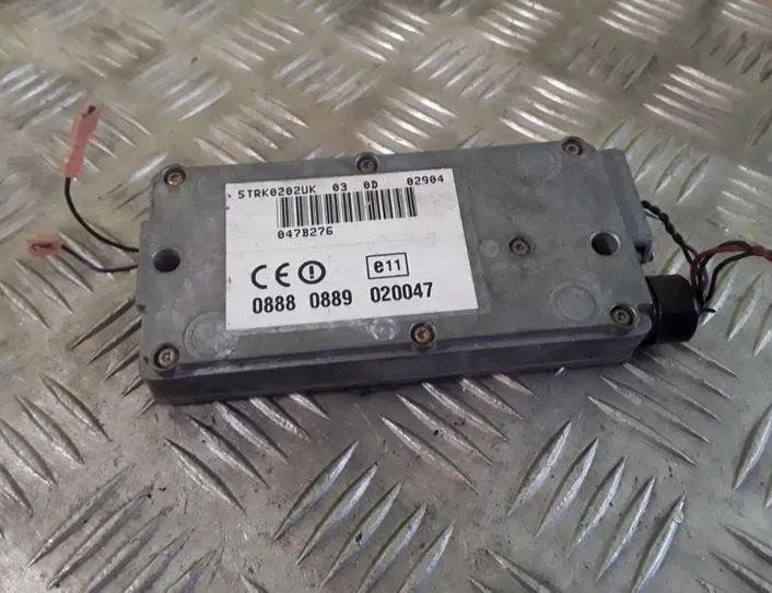 AUDI A4 B7/8E (2004-2008) Navigation Control Unit 5TRK0202UK,08880889020047 25458217