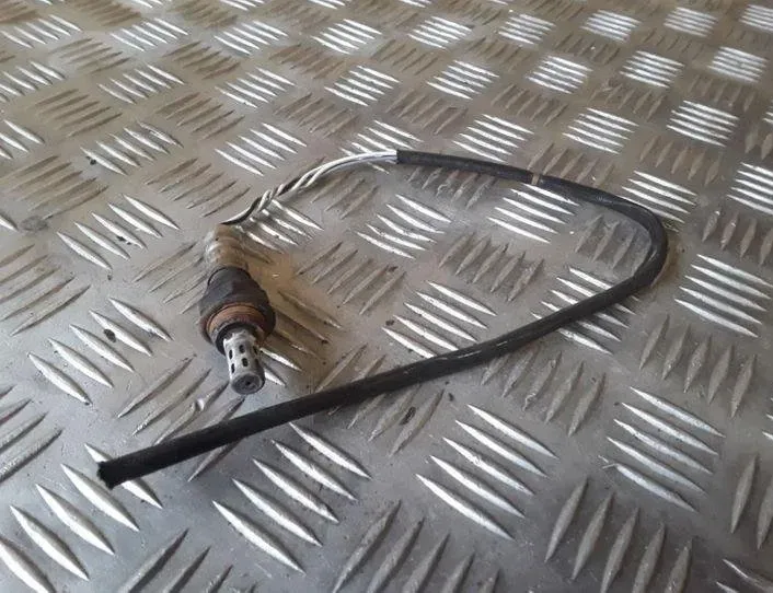VOLKSWAGEN Passat B5 (1996-2005) Lambda Oxygen Sensor 06B906265A 25459578