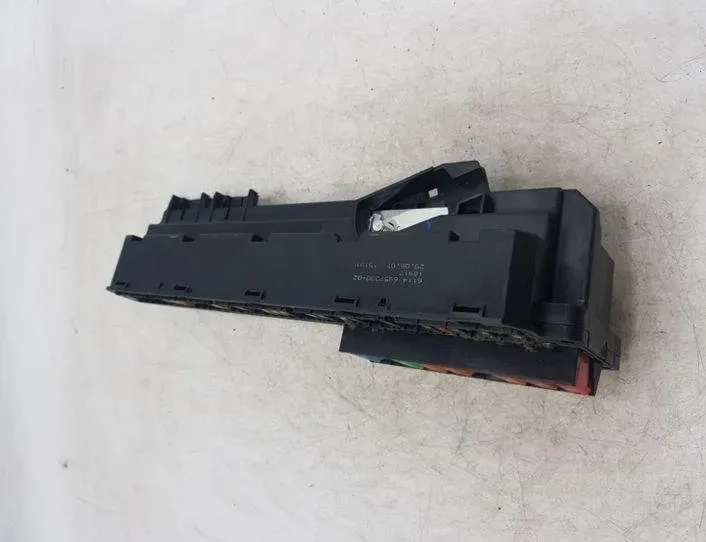 BMW 5 Series E60/E61 (2003-2010) Блок предохранителей 695733002,6957330,6114695733002 25487123