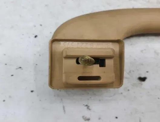 BMW 5 Series E39 (1995-2004) Front Left Roof Handle 25509761