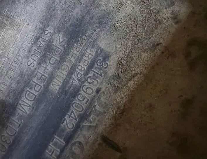 VOLVO V40 2 generation (2012-2020) Left Side Plastic Sideskirt Cover 31395042 25541836