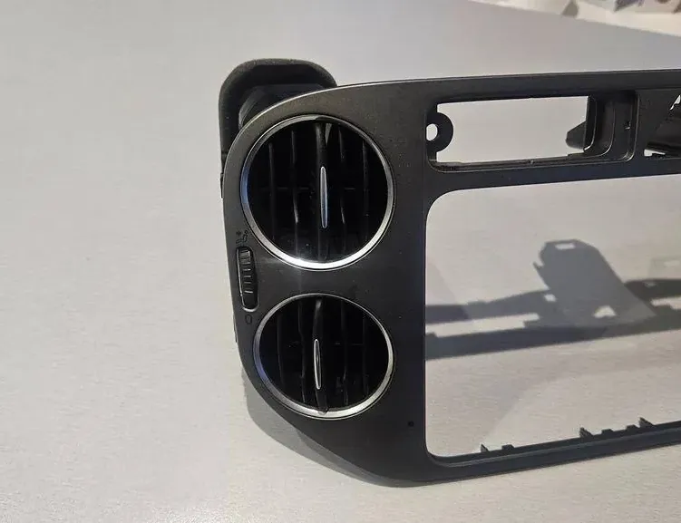 VOLKSWAGEN Tiguan 1 generation (2007-2017) Centre Console Trim Cover 5m0858069n,5m0858071k,5m0819357 36228881