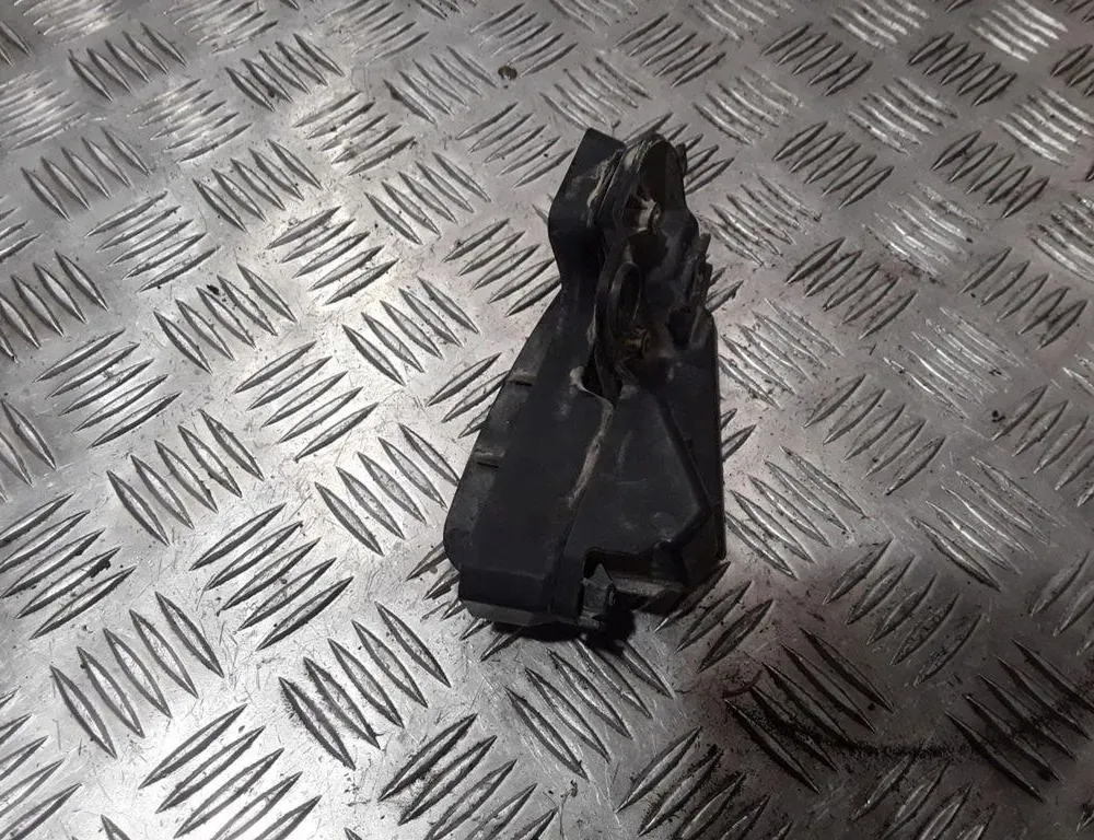 AUDI A6 C6/4F (2004-2011) Rear Right Bumper Bracket 4F9807892 33834346