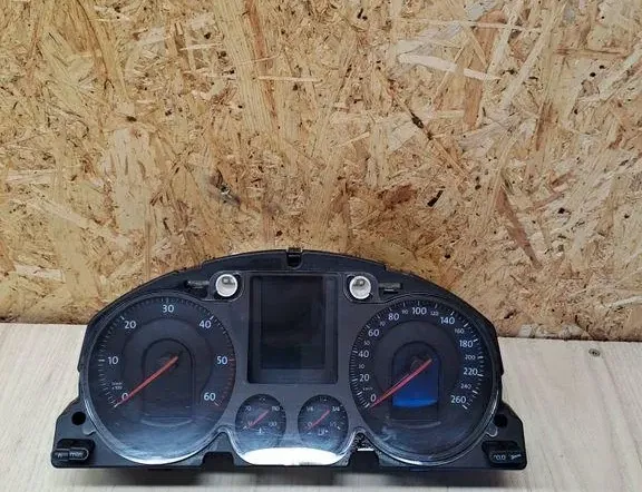 VOLKSWAGEN Passat B6 (2005-2010) Speedometer 3C0920871E,V0002000 34892209