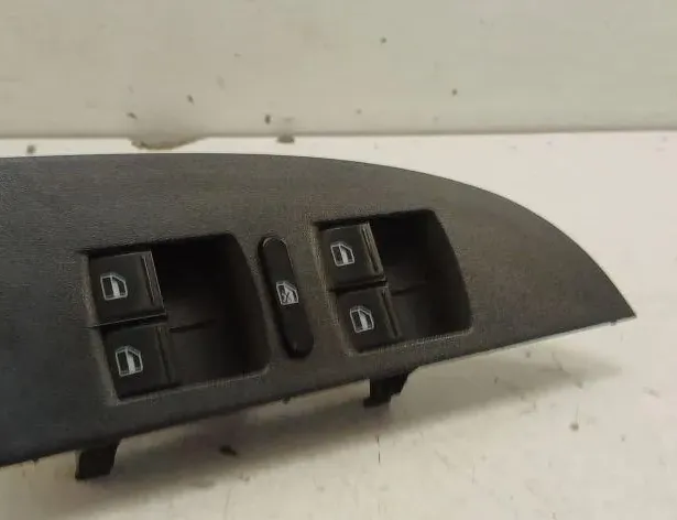 SEAT Leon 2 generation (2005-2012) Front Left Door Window Switch 1K4959857B 34887371