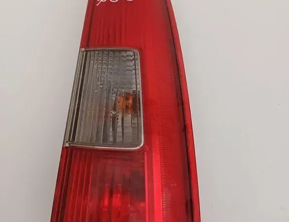 VOLVO V70 2 generation (2000-2008) Rear Right Taillight Lamp 9154494 34893567
