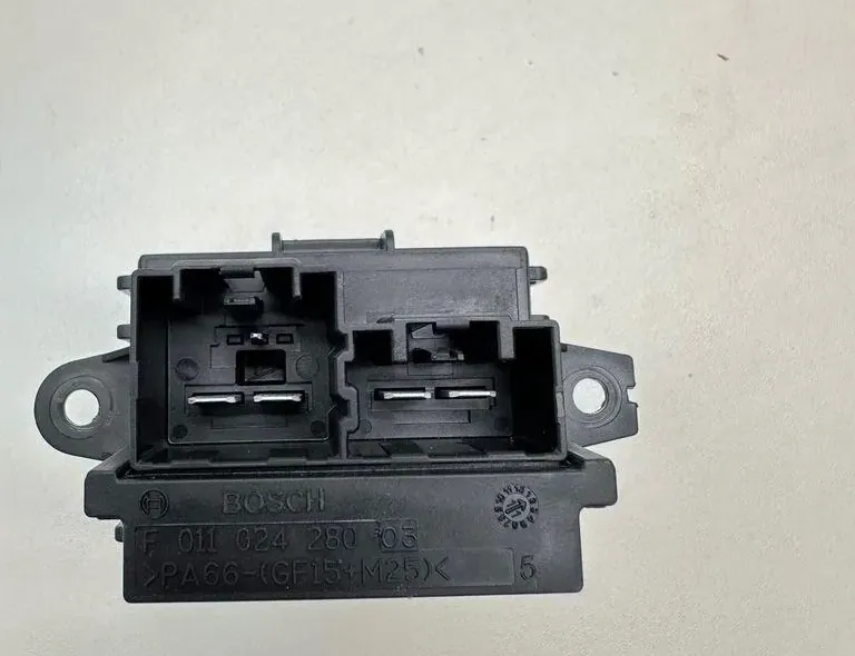 OPEL Insignia A (2008-2016) Blower fan relay 15141283,13503201,13598091,032111,F011500056,SMU48YTJH 34144071