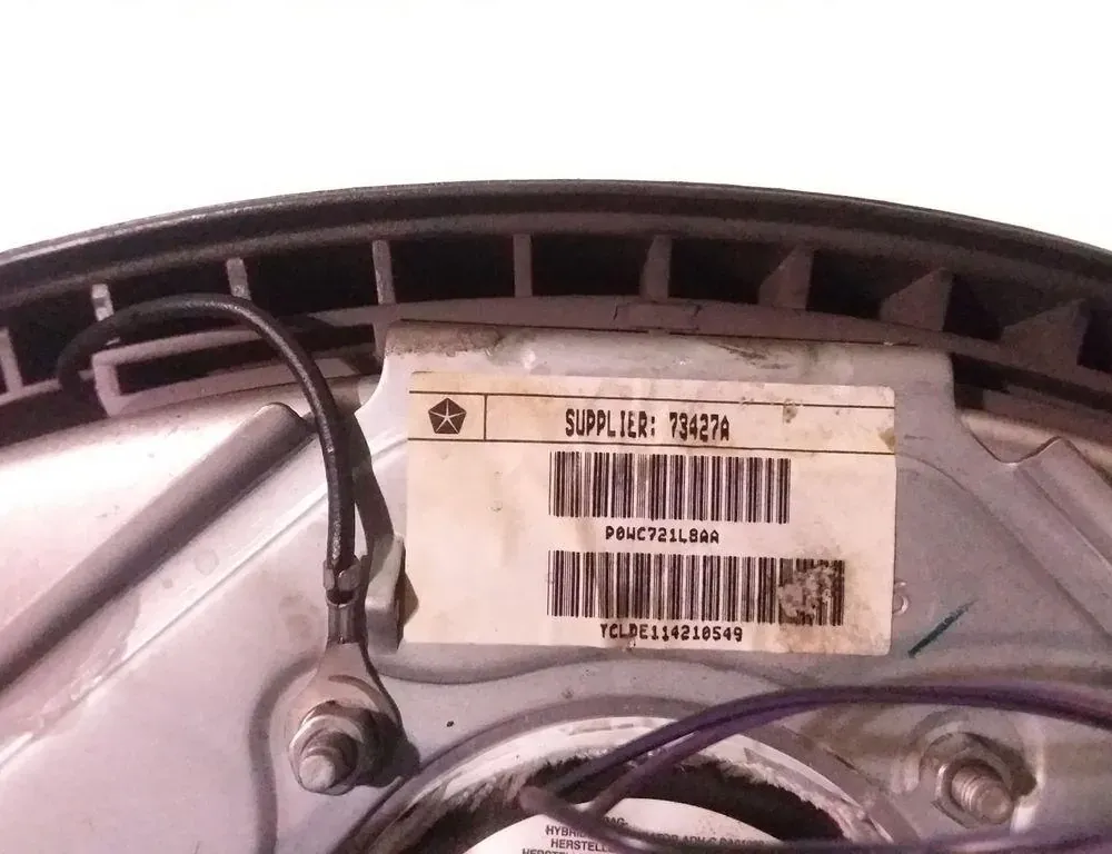 CHRYSLER Voyager 4 generation (2001-2007) Подушка безопасности руля 73427A 35795564