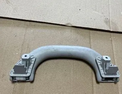 VOLKSWAGEN Tiguan 1 generation (2007-2017) Ручка крыши задняя левая 1K0857607 21521780