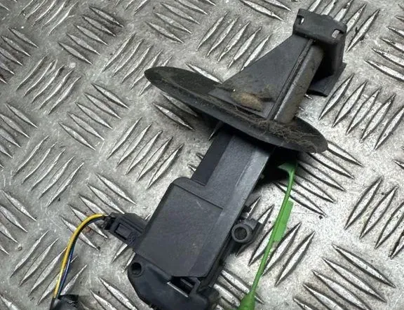 VOLVO XC60 1 generation (2008-2017) Fuel Tank Cover Lock 86113136,861311 36194507