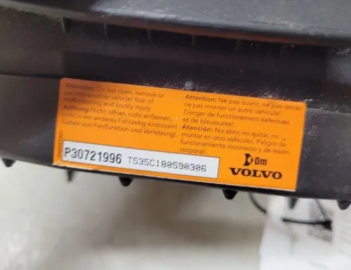 VOLVO V70 3 generation (2007-2020) Подушка безопасности руля P30721996,T535C180590306,PA55270060 27009205