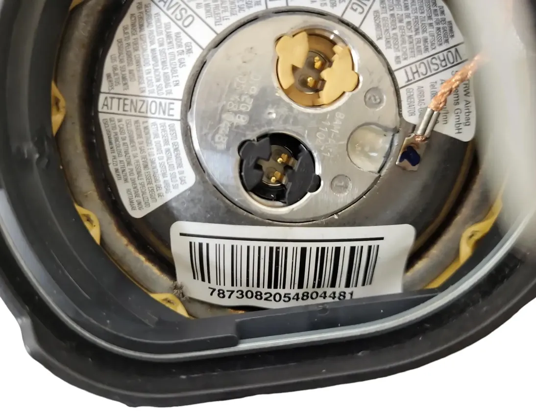 VOLVO V70 3 generation (2007-2020) Steering Wheel Airbag PA55270060 27514050